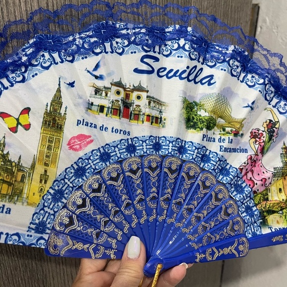 Decor or Hand Fan New From Spain - Picture 1 of 9